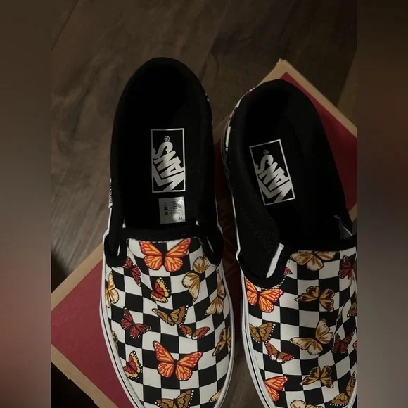 Vans Slip-On Sneakers - Black and Red Butterfly NWT - Picture 4 of 5